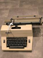 Schreibmaschine aus DDR Zeiten Häfen - Bremerhaven Vorschau