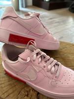 Nike Air Schuhe, Sonderfarbe rosa/pink, Gr 40,5, wie NEU Bayern - Baldham Vorschau