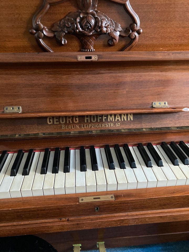 Klavier Georg Hoffmann in Berlin