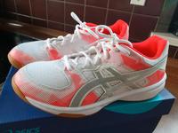 Asics Damen Hallenschuhe, Gr. 37,5, NEU! Bayern - Eichenau Vorschau