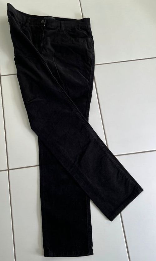 eBay Kleinanzeigen Samt jetzt Good Baden-Württemberg 5-Pocket-Design ist MARY | Feel Jeans - in NEU BRAX 38 Hose Leonberg Kleinanzeigen