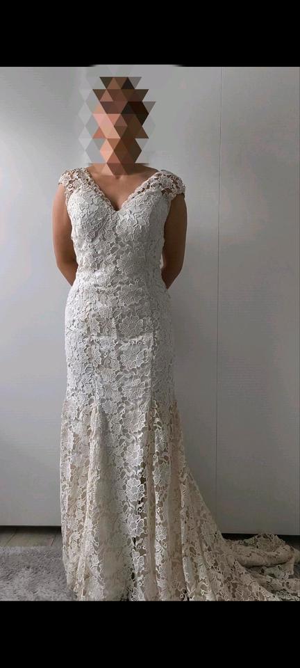 Ballkleid Abendkleid Hochzeitskleid Brautkleid Verlobungskleid in Jülich