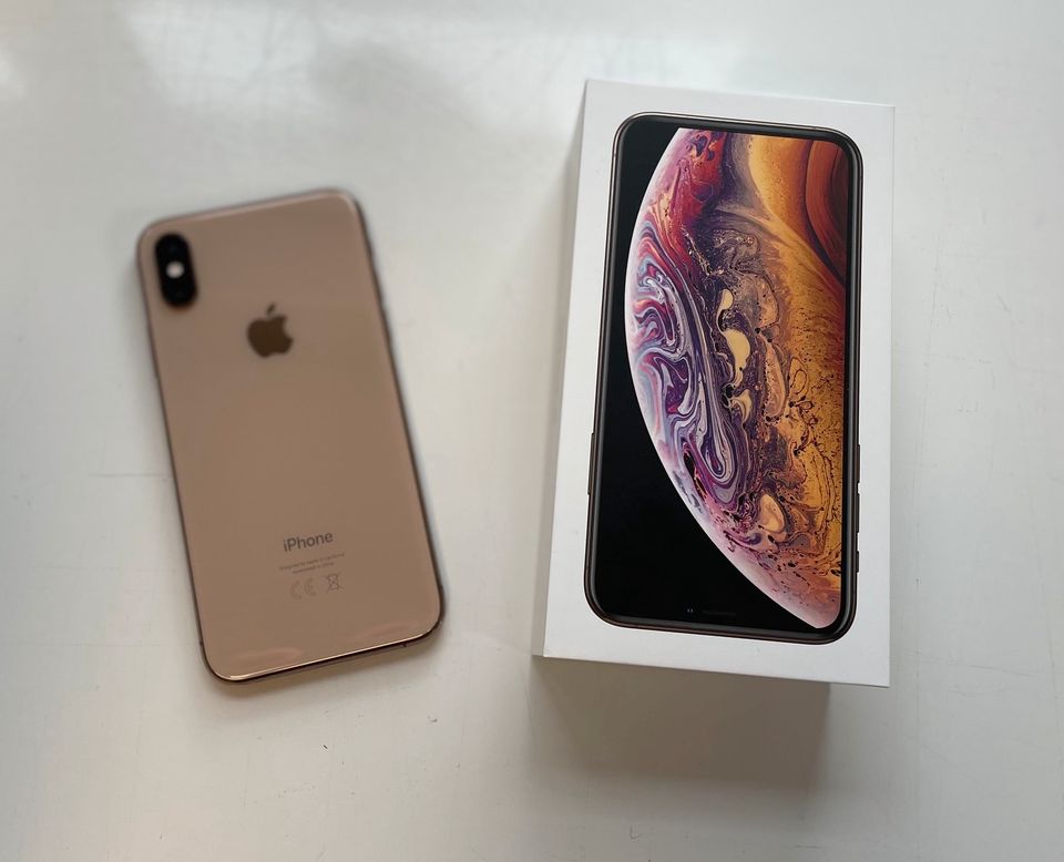 iPhone XS 64 GB gold in Blankenheim