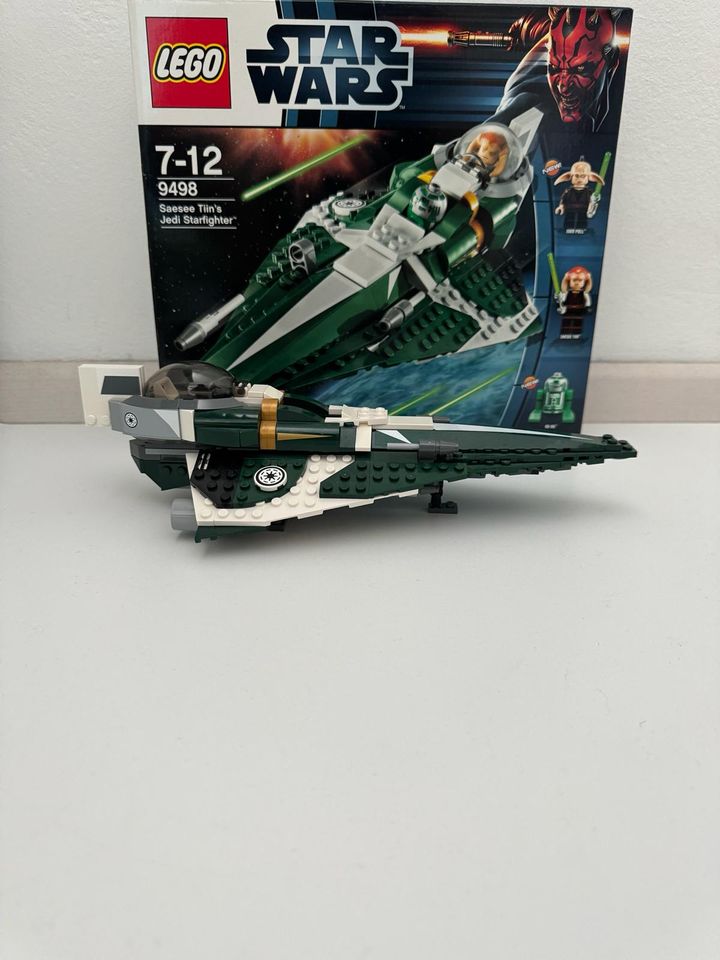 Lego Star Wars 9498 + OVP + Bauanl. in Staufen im Breisgau