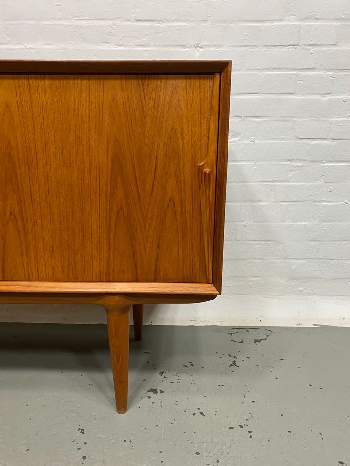 ◤ Omann Jun Sideboard Danish Design 60er mid Century anrichte Schrank lowboard Teak Teakholz Dänemark dänisch 60er Kommode in Berlin