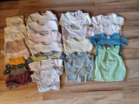 Großes Kleiderpaket Mädchen 62/68 Sommer/Frühling Hosen/Shirts Bayern - Marktzeuln Vorschau