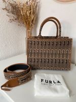 Handtasche von Furla in S in Gold Braun Farbe neue Nordrhein-Westfalen - Neuss Vorschau