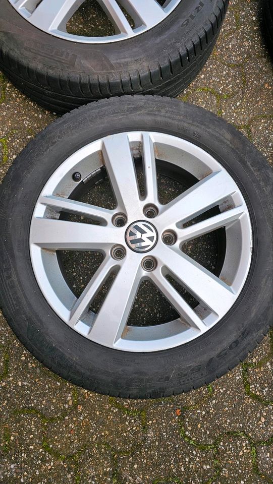 16 Zoll VW Alufelgen mit Pirelli 205/55 R16 Sommerreifen in Castrop-Rauxel