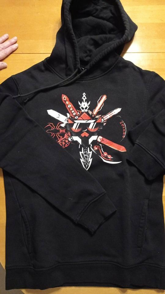 Chaosflo44, 3x verschiedene Hoodie Größe: XS, S, M, L Preis/Stk in Bodenwöhr