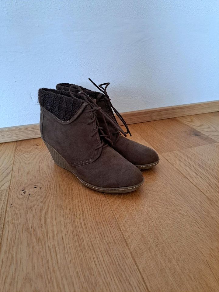 Stiefeletten braun Damen Claudia Ghizzani 41 in Oberbergkirchen