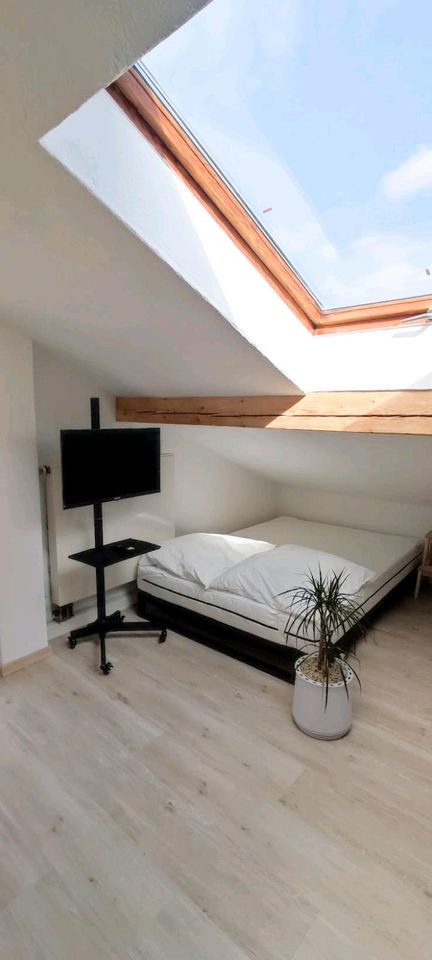 1,5 Zimmer Wohnung (möbliert) befristet ab April in Peißenberg
