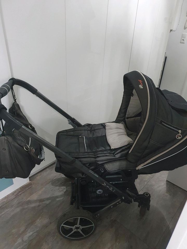 Hartan VIP GT Kombi Kinderwagen Buggy Maxi Cosi Adapter TOP in Berlin