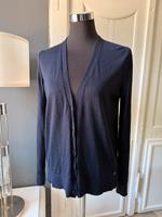 Top Bogner Strickjacke Cardigan Merinowolle S dunkelblau marine Sachsen-Anhalt - Halle Vorschau