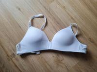 weißer BH ohne Bügel wattiert Größe 75B (M) von H&M Baden-Württemberg - Laupheim Vorschau