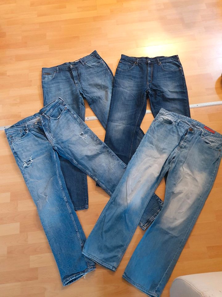 Herren Jeans XL - Levi's - Lee - Wrangler in Siegen