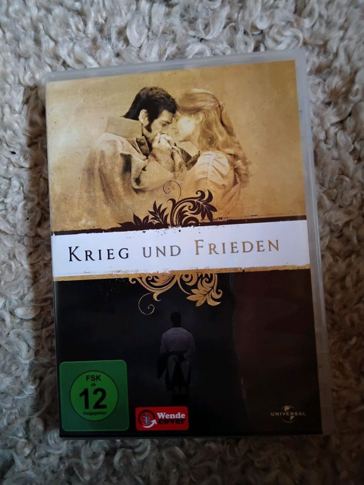 DVD Krieg Frieden Name Khan Zombieland riding hood in Abensberg