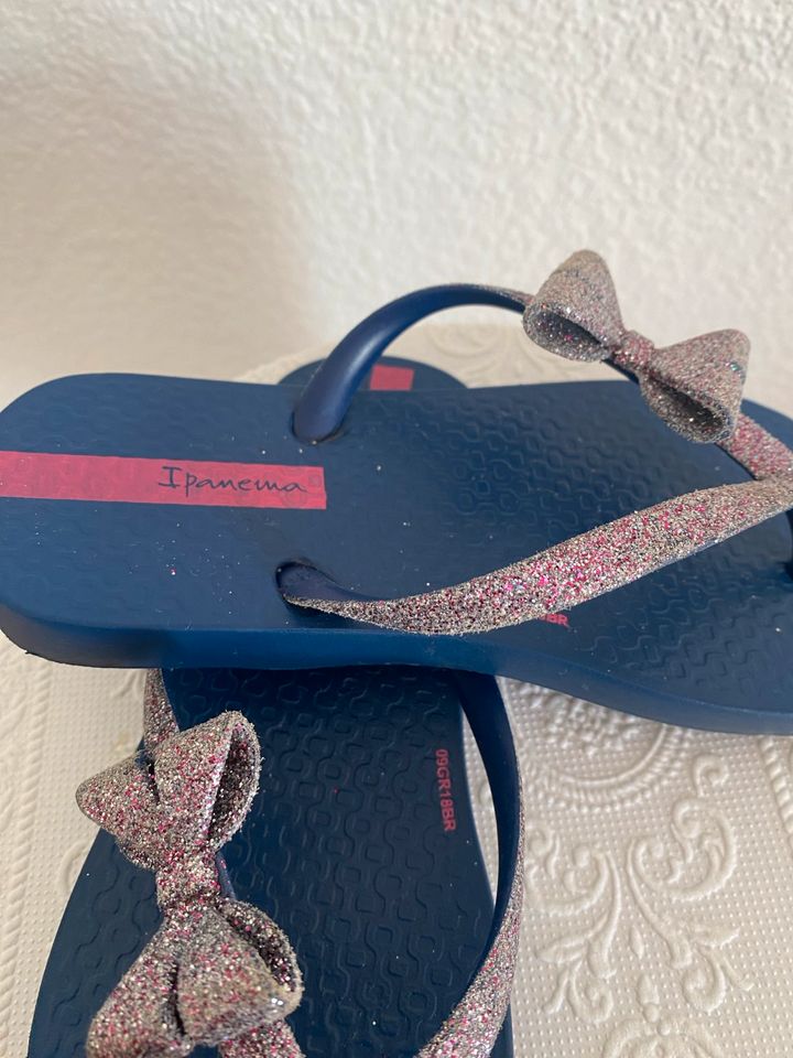 Ipanema Flip Flops Kinder 27 in Oberursel (Taunus)