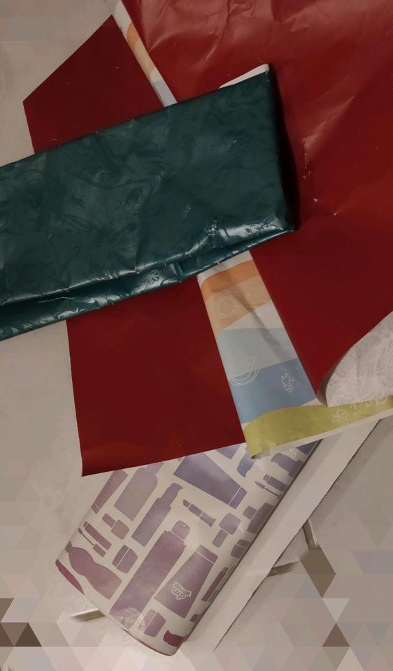 Zu verschenken Geschenk Papiere in Hockenheim