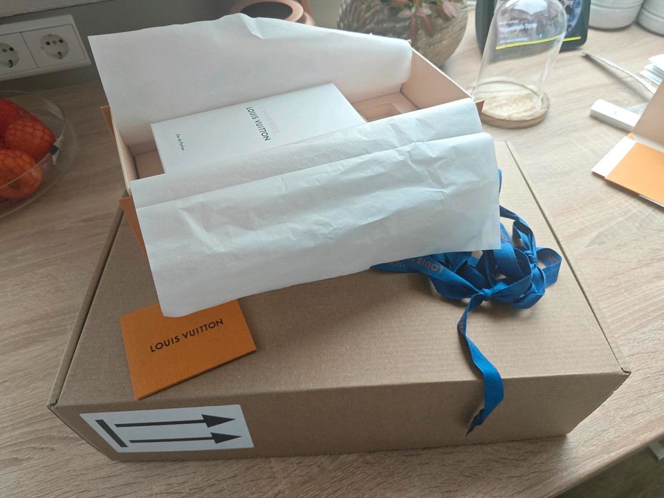 Original Louis Vuitton Verpackung in Nordhorn