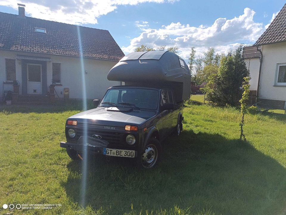 Lada Niva 4x4 Pick Up Exmo Wohnmobil mit Geocamper Wohnkabine in Gütersloh