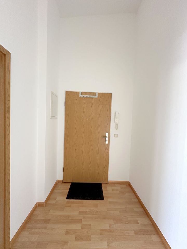 2-Zimmer-Wohnung im Dachgeschoss in Innenstadtlage! in Lörrach