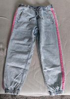 Jeans mit Kontraststreifen von Rainbow Gr. 40 Nordrhein-Westfalen - Porta Westfalica Vorschau