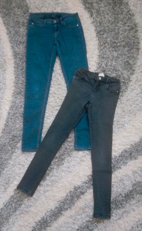 Jeans / Cargohose, oversize T-Shirt, kurze Hosen, Hemd..  Gr. 158 in Kaufbeuren