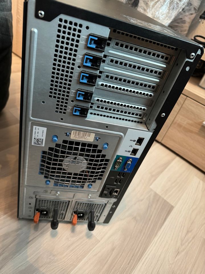 DELL PowerEdge T410 Server in Balingen