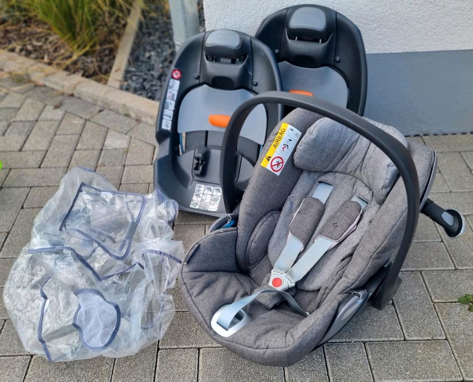 Cybex Cloud Q Babyschale Platinum inkl. Isofix Base/Station in Wesseling