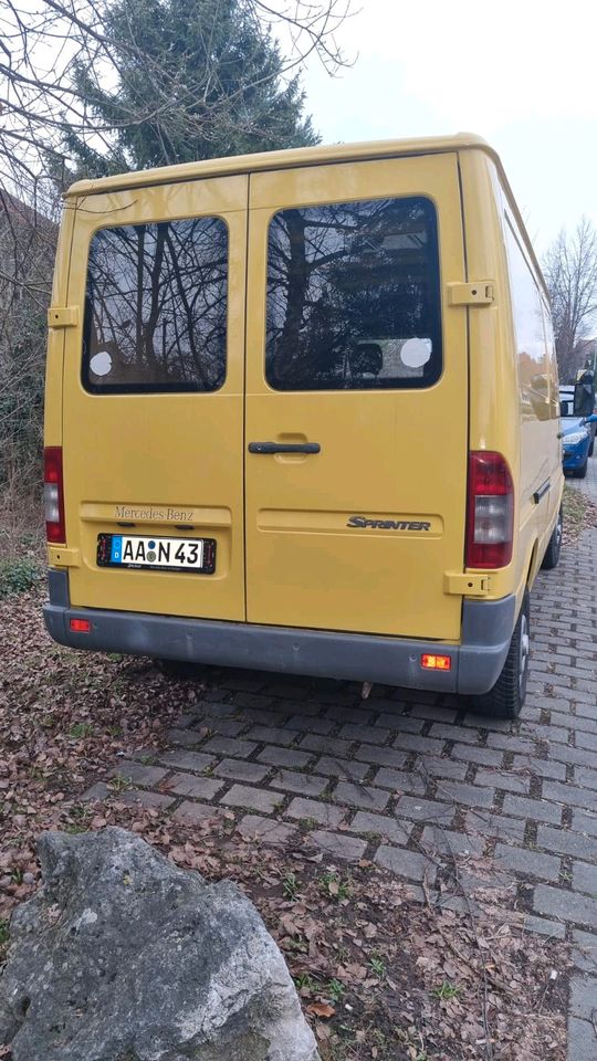 Transporter KILOMETER FREI zu vermieten in Aalen