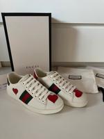 Original GUCCI ACE Damen Sneaker NEU Herz Leder weiß rot gr. 38 Hessen - Heuchelheim Vorschau