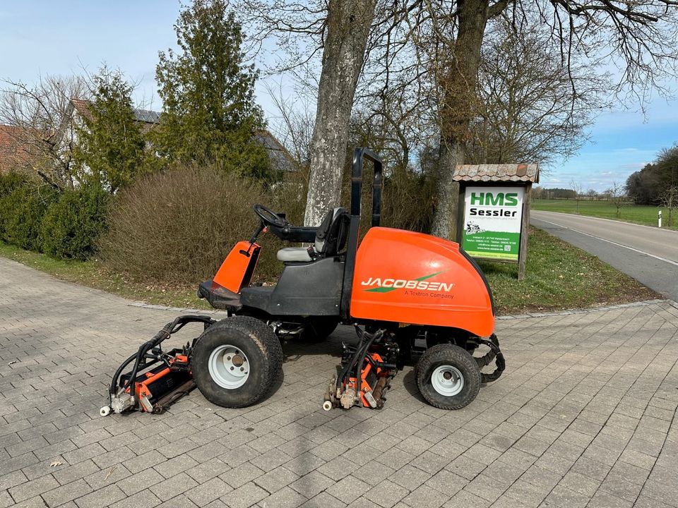 Jacobsen LF 570 Spindelmäher Großflächenmäher Sportplatzmäher in Weidenbach