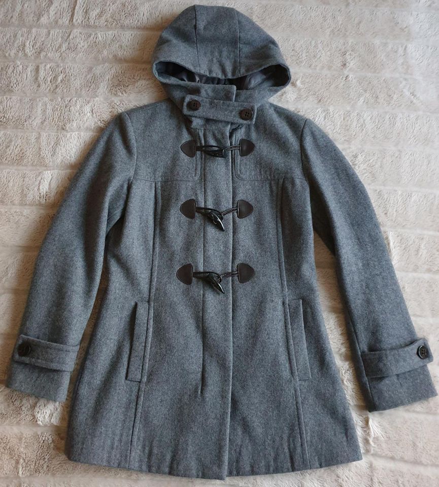 !!! BENETTON DUFFLECOAT/JACKE GR. 38 !!! in Berlin