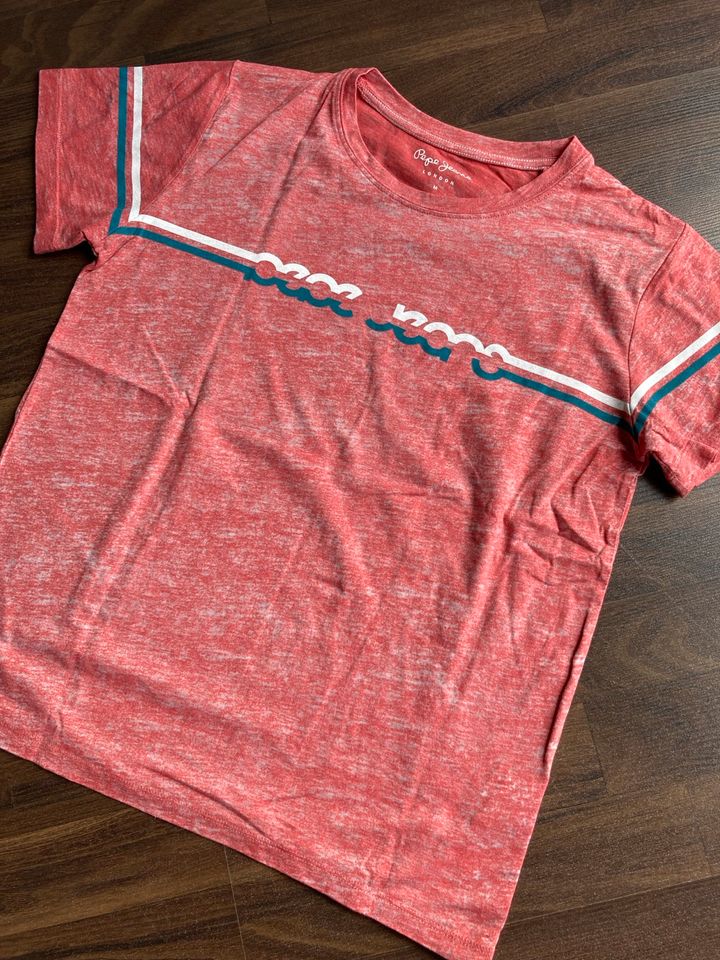 Pepe Jeans London T-Shirt Gr. M rot melliert in Düsseldorf