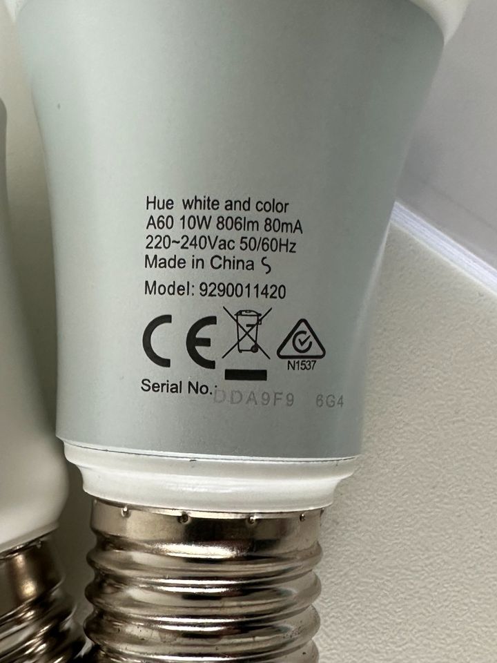 Philips HUE E27 (1x white ambiance und 1x white+color) in Kassel