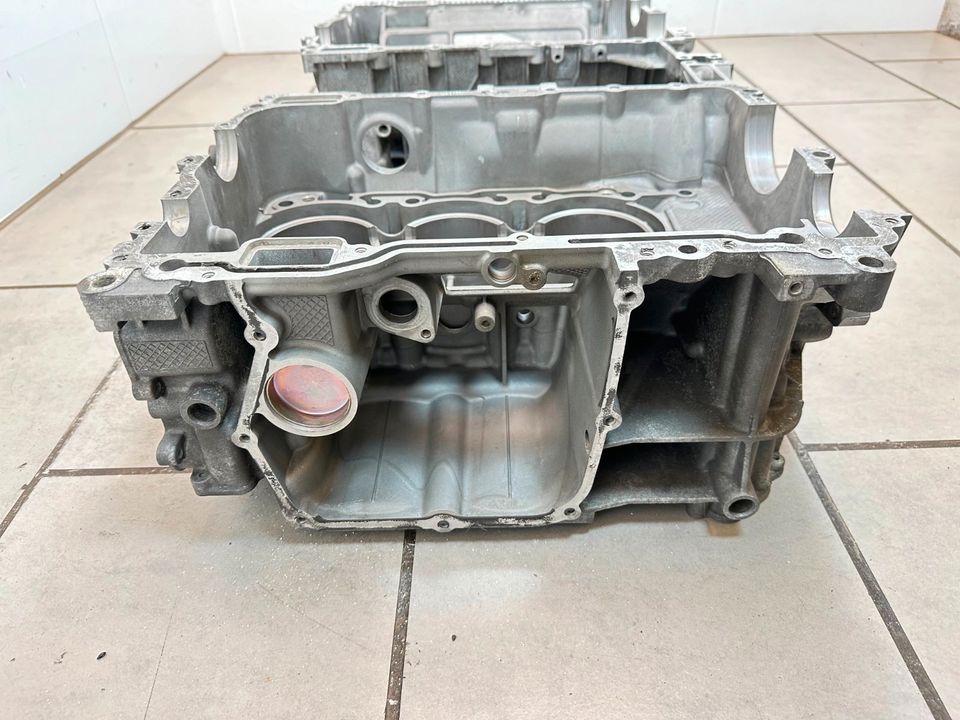 Porsche 911 996 Motorblock Kurbelgehäuse 3.6 M96/03 in Nordrhein