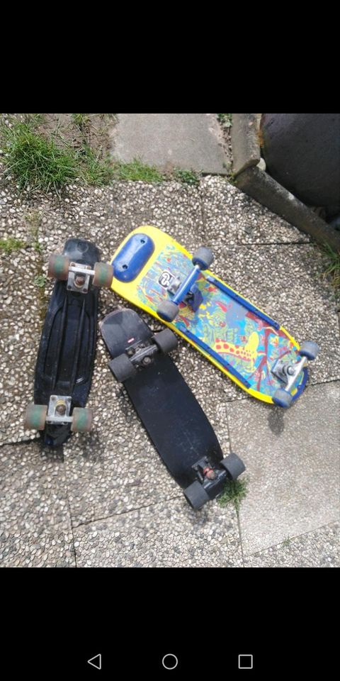 Skateboard Board mit Beleuchtung 3 Stück in Höxter