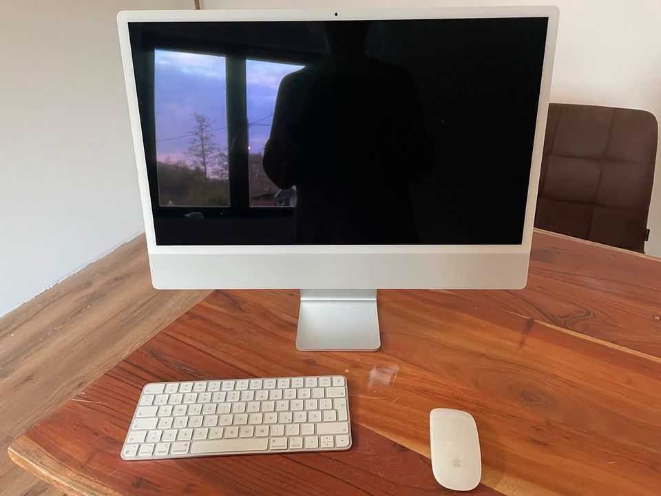 Apple iMac 24“ (2021) in Engelskirchen