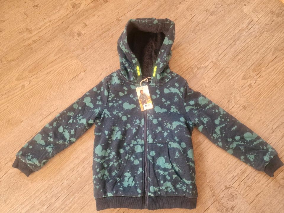 NEU Outdoor Sweetjacke dicke Sweetjacke Jungen Jungs 128 in Venusberg