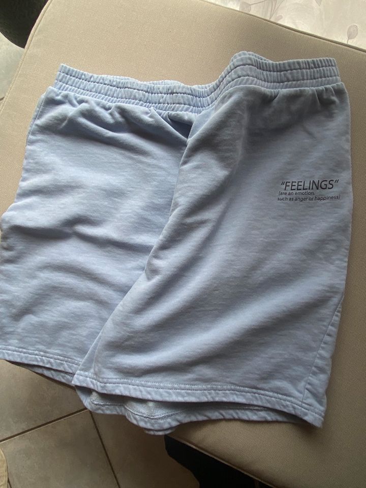 Zizzi Shorts Hellblau Gr. M in Seevetal