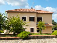 Beste Lage: hochwertige Villa mit grossem Grundstück in Moio Della Civitella SA, Italien zu verkaufen. Bayern - Unterhaching Vorschau