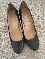 Edle Schuhe Unisa mit Absatz Gr 39 Lübeck - St. Gertrud Vorschau