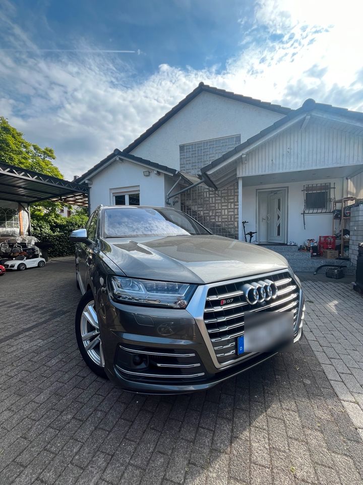 Audi SQ7 2017bj in Hanau