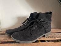 Schwarze Wildleder Stiefeletten von Marco Tozzi Größe 39 Hessen - Ober-Mörlen Vorschau