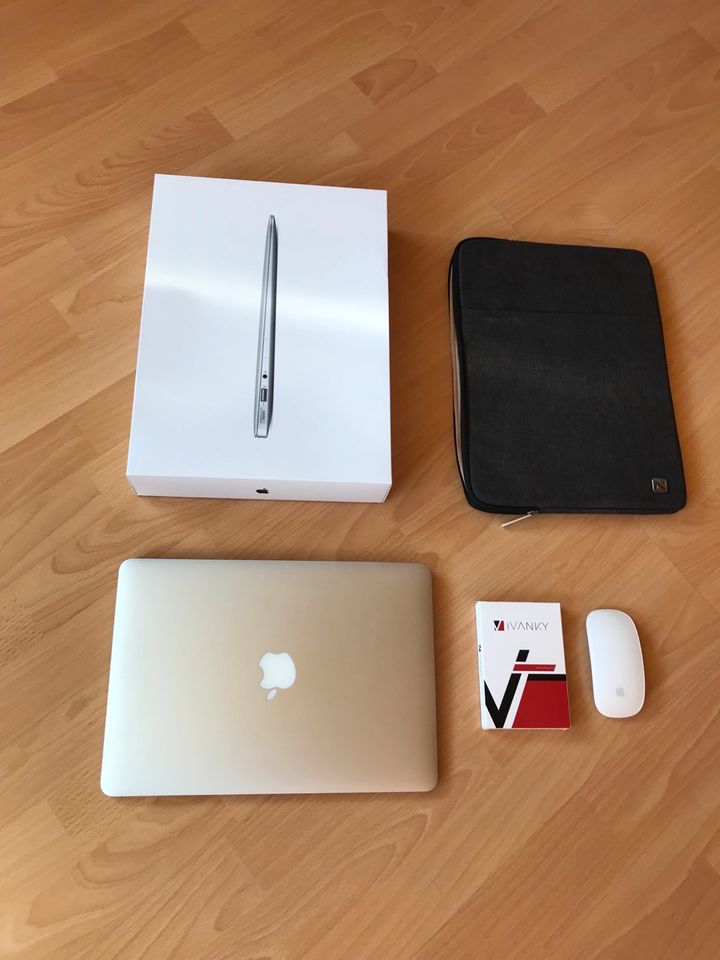 MacBook Air 2017 (13-inch) + Zubehör und OVP | Top Zustand in Waldalgesheim