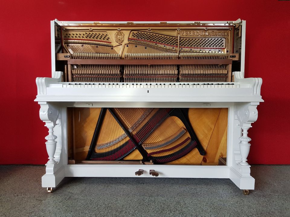 Klavier Piano Berdux  ( Generalüberholt u. Gewährleistung ) in Herborn