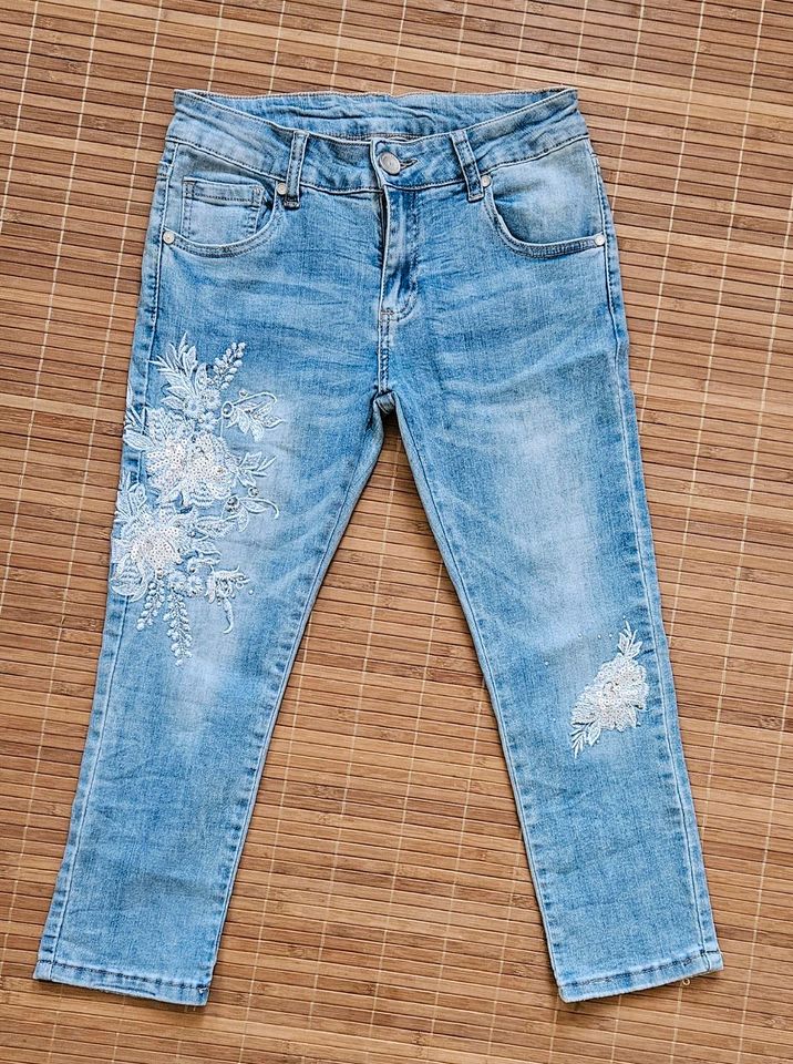 Damen JEANS 7/8-Länge nagelneu Gr. 36 in Freiberg