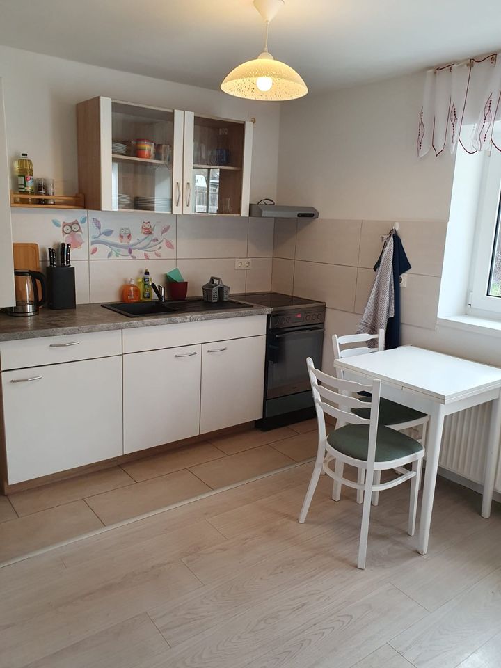 Apartmenthaus Am Schwimmbad - Schleusingen ca. 45qm, 2 Zimmer für bis zu 3 Personen in Schleusingen