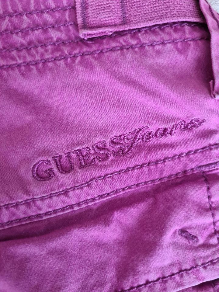 Original Guess Shorts Größe 30 (36) in Augsburg