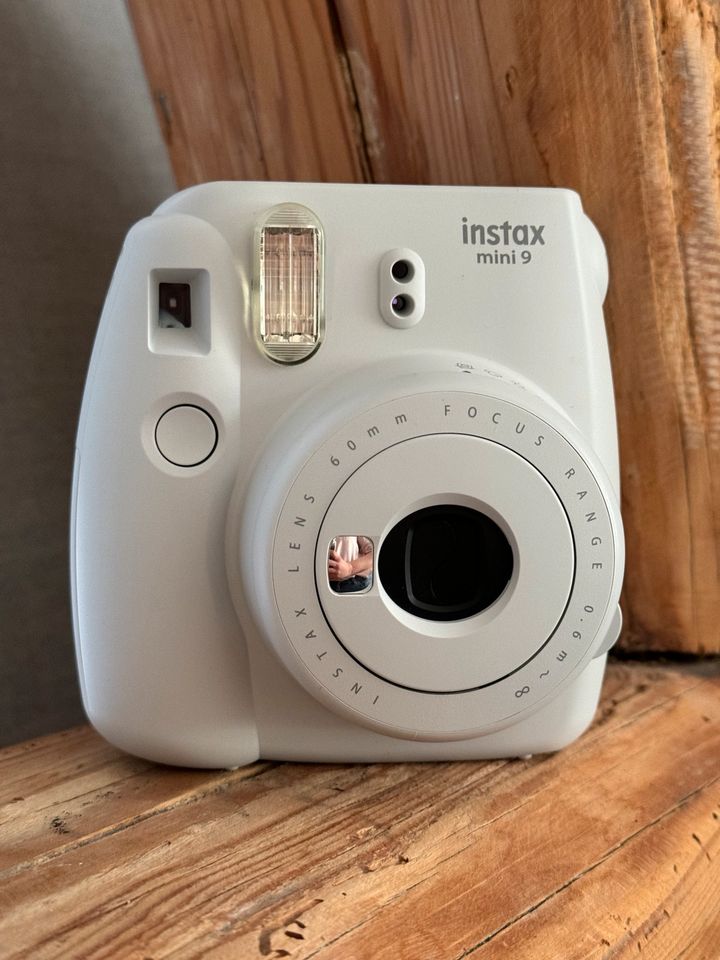 MIETE Instax Fujifilm Mini 9 Sofortbildkamera Polaroidkamera in Pegnitz